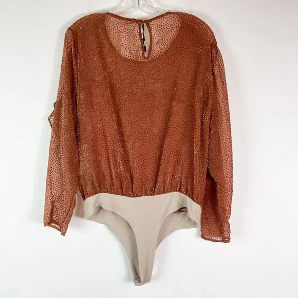 Astr The Label NWT Lucille Semi Sheer Textured Bodysuit Brown Ginger Size L - Picture 4 of 7